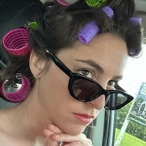 Meet your Posher, Megan